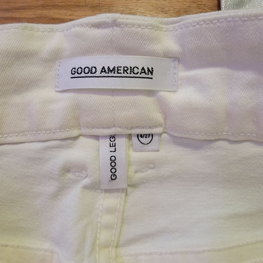 Good American 'Good Legs' Metallic Cropped Jeans - Picture 6 of 12